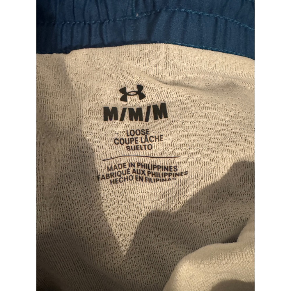 Under Armour Fly-By Women's Running Shorts Medium Blue 5" Lined MSRP $35 - Picture 3 of 8
